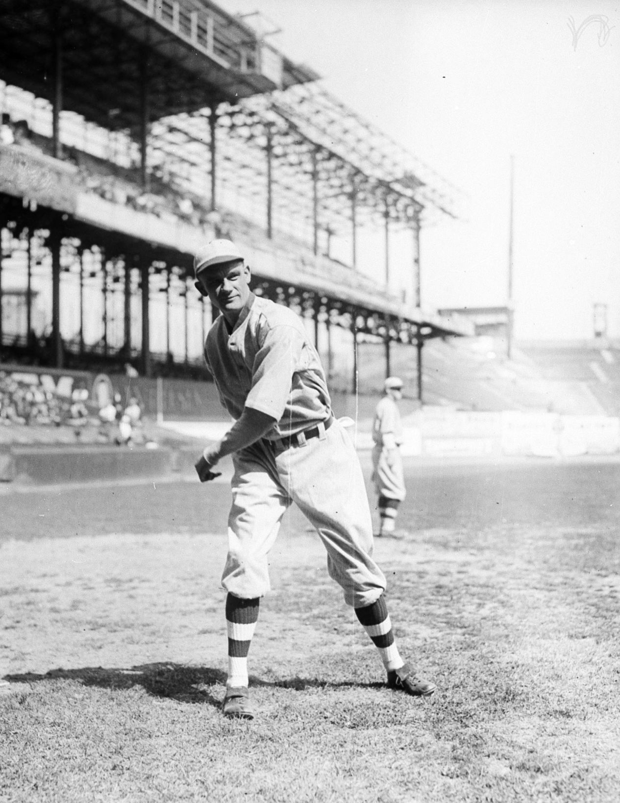 1912: Giants pitcher Rube Marquard moves to 19-0
